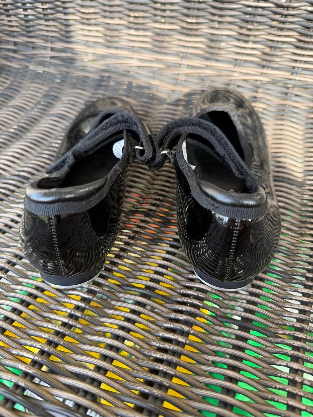 New condition tap shoes